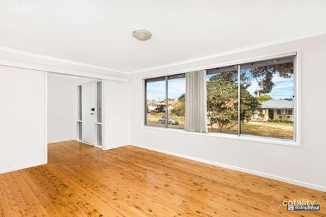 Property photo of 26 Grange Crescent Cambridge Gardens NSW 2747