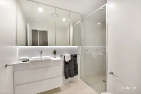 Property photo of 1038/123 Cavendish Road Coorparoo QLD 4151