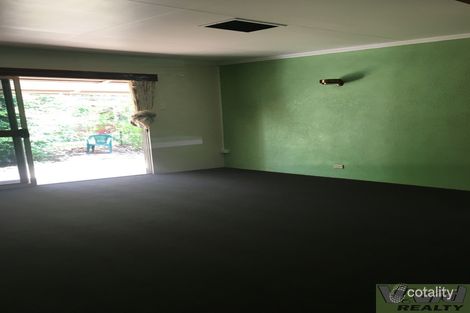 Property photo of 76 Pelican Road Townview QLD 4825