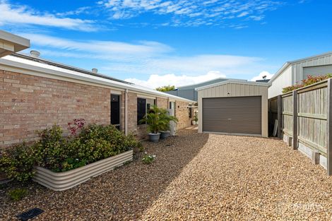 Property photo of 66 Peppermint Circuit Nikenbah QLD 4655