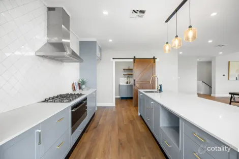 Property photo of 6 East Way Darlington SA 5047