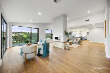 Property photo of 6 East Way Darlington SA 5047