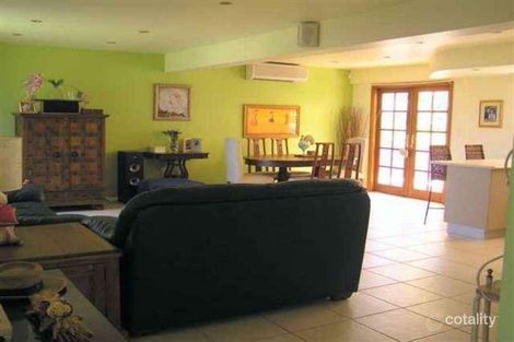 Property photo of 3 Onyx Place Eagle Vale NSW 2558