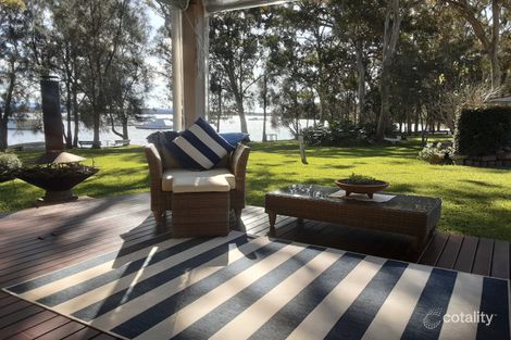 20a Harwood Cl, Mannering Park, NSW 2259