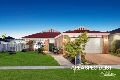 Property photo of 5 Feehan Crescent Narre Warren South VIC 3805