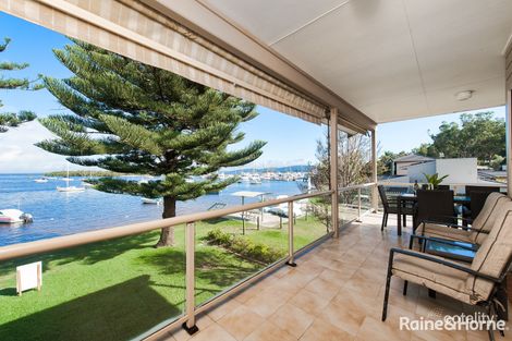 Property photo of 12 Sunset Boulevard Soldiers Point NSW 2317