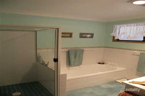 Property photo of 13 Nellie Street Centenary Heights QLD 4350