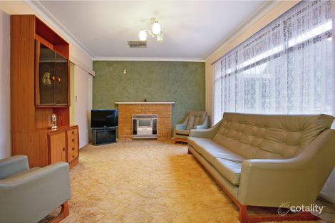 Property photo of 26 Burbank Drive Reservoir VIC 3073