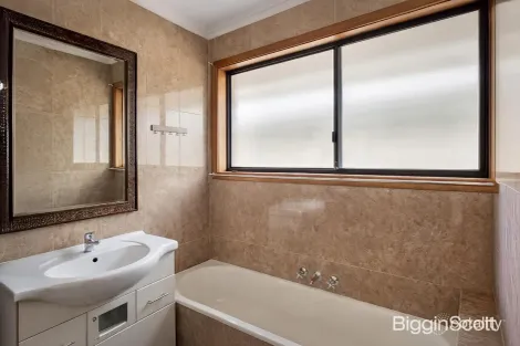 Property photo of 24 Argus Street Cheltenham VIC 3192