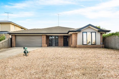 7 Senior Ct, Highton, VIC 3216