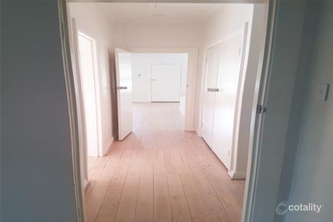 Property photo of 396 Kensington Road Erindale SA 5066