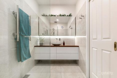 Property photo of 82 Kalbar Road Eltham VIC 3095