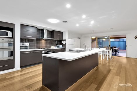 Property photo of 6 Clarafield Crescent Tarneit VIC 3029