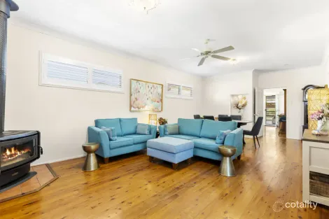 Property photo of 27 Warwick Street Harristown QLD 4350