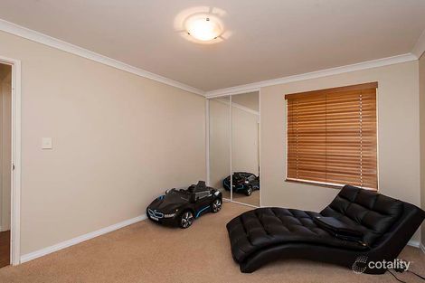 Property photo of 6 Keanefield Drive Carramar WA 6031