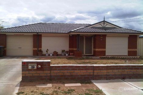 Property photo of 19 Xavier Court Werribee VIC 3030