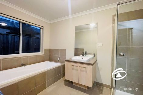 Property photo of 6 Meadows Drive Officer VIC 3809