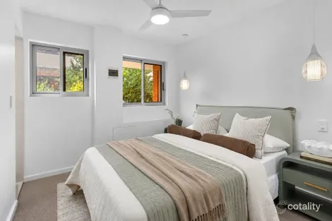 Property photo of 7/16 Avon Road Dee Why NSW 2099