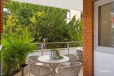 Property photo of 7/16 Avon Road Dee Why NSW 2099