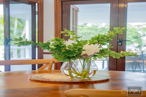 Property photo of 34 Kingsgate Street Oxley QLD 4075