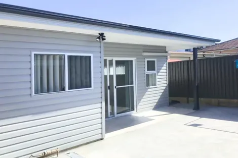 31a Gowlland Pde, Panania, NSW 2213