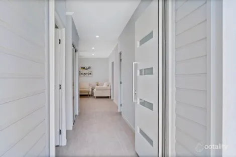 Property photo of 15 Esprit Crescent Birtinya QLD 4575