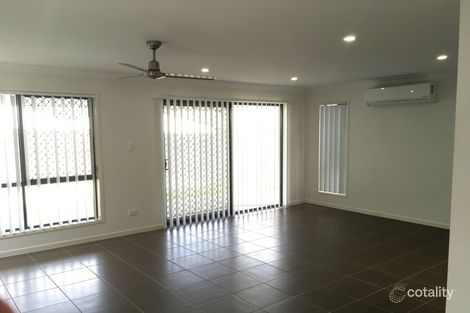 Property photo of 19 Lillypilly Drive Ripley QLD 4306