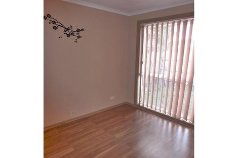 Property photo of 2/10 Crispe Street Reservoir VIC 3073