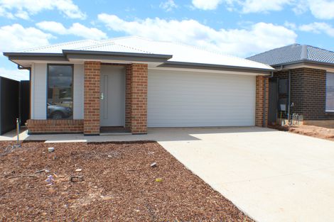 Property photo of 27 Angove Drive Blakeview SA 5114