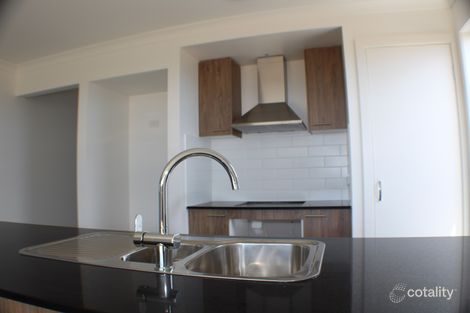 Property photo of 27 Angove Drive Blakeview SA 5114