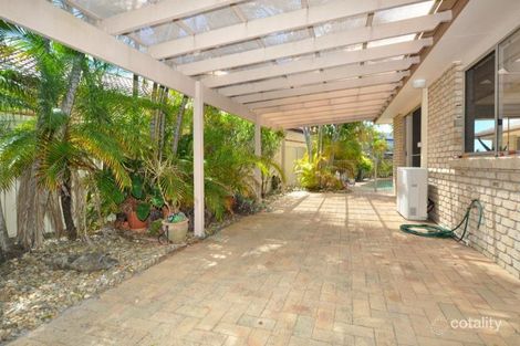 Property photo of 11 Saltbreeze Court Runaway Bay QLD 4216