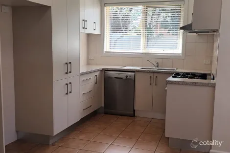 2 Corvi Ct, Dandenong, VIC 3175