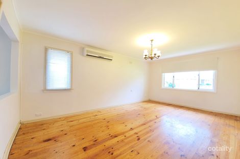 Property photo of 23 Neriba Crescent Whalan NSW 2770