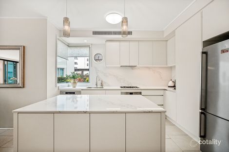 Property photo of 201/72-74 The Strand North Ward QLD 4810