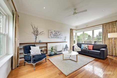 Property photo of 19 Otterington Grove Ivanhoe East VIC 3079