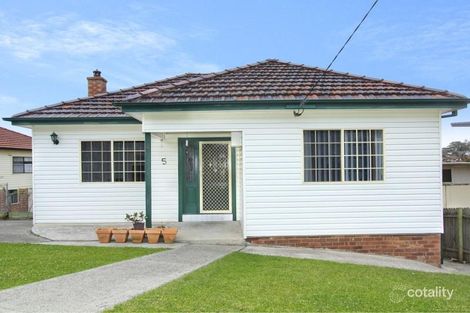 5 Lauder Ave, Wollongong, NSW 2500