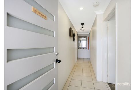 Property photo of 86 Kurrajong Boulevard Banksia Grove WA 6031