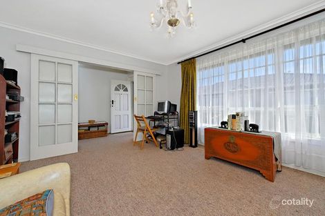 Property photo of 10/13-15 Holyrood Street Hampton VIC 3188