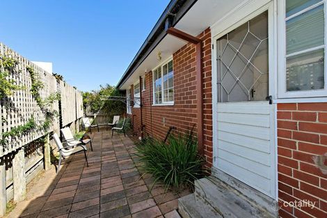 Property photo of 10/13-15 Holyrood Street Hampton VIC 3188