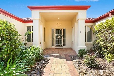 Property photo of 5 Gumleaf Drive Molendinar QLD 4214