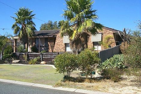 5 Livingstone Way, Padbury, WA 6025