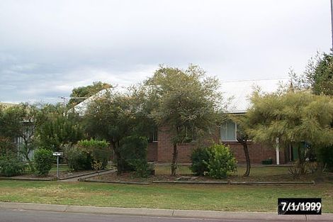 10 Badcoe Ct, Rothwell, QLD 4022