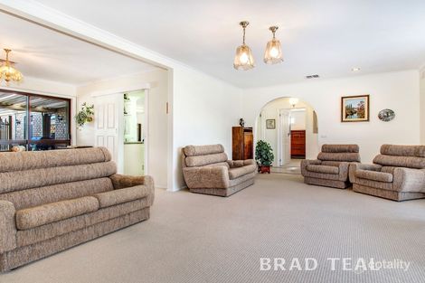 Property photo of 18 Loddon Avenue Keilor VIC 3036