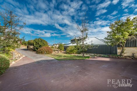 Property photo of 11 Parham Road Quinns Rocks WA 6030