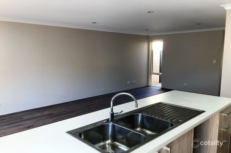 Property photo of 44 Burrows Loop Midvale WA 6056