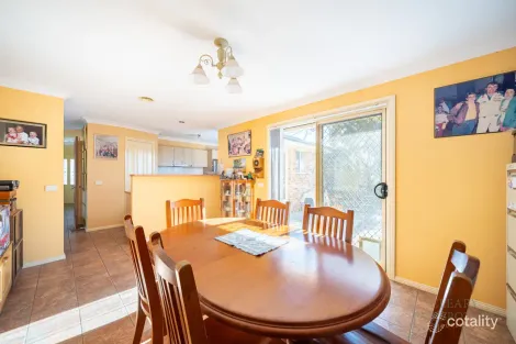 Property photo of 47 Sapphire Crescent Kelso NSW 2795