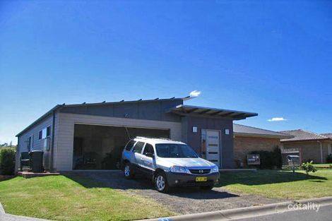 Property photo of 11 Palmae Place Albion Park Rail NSW 2527