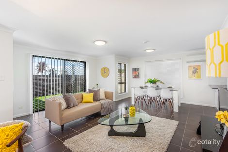 Property photo of 1/4 Nabiac Close Kearneys Spring QLD 4350