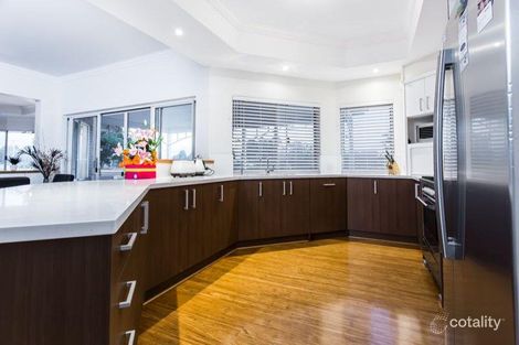 Property photo of 5 Jillijilli Close Oldbury WA 6121