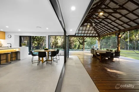 Property photo of 8 Firetail Court Tanawha QLD 4556